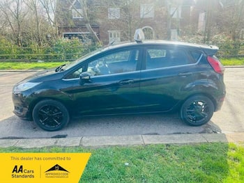 Used Ford Fiesta 2016 for sale - 79647311: Photo