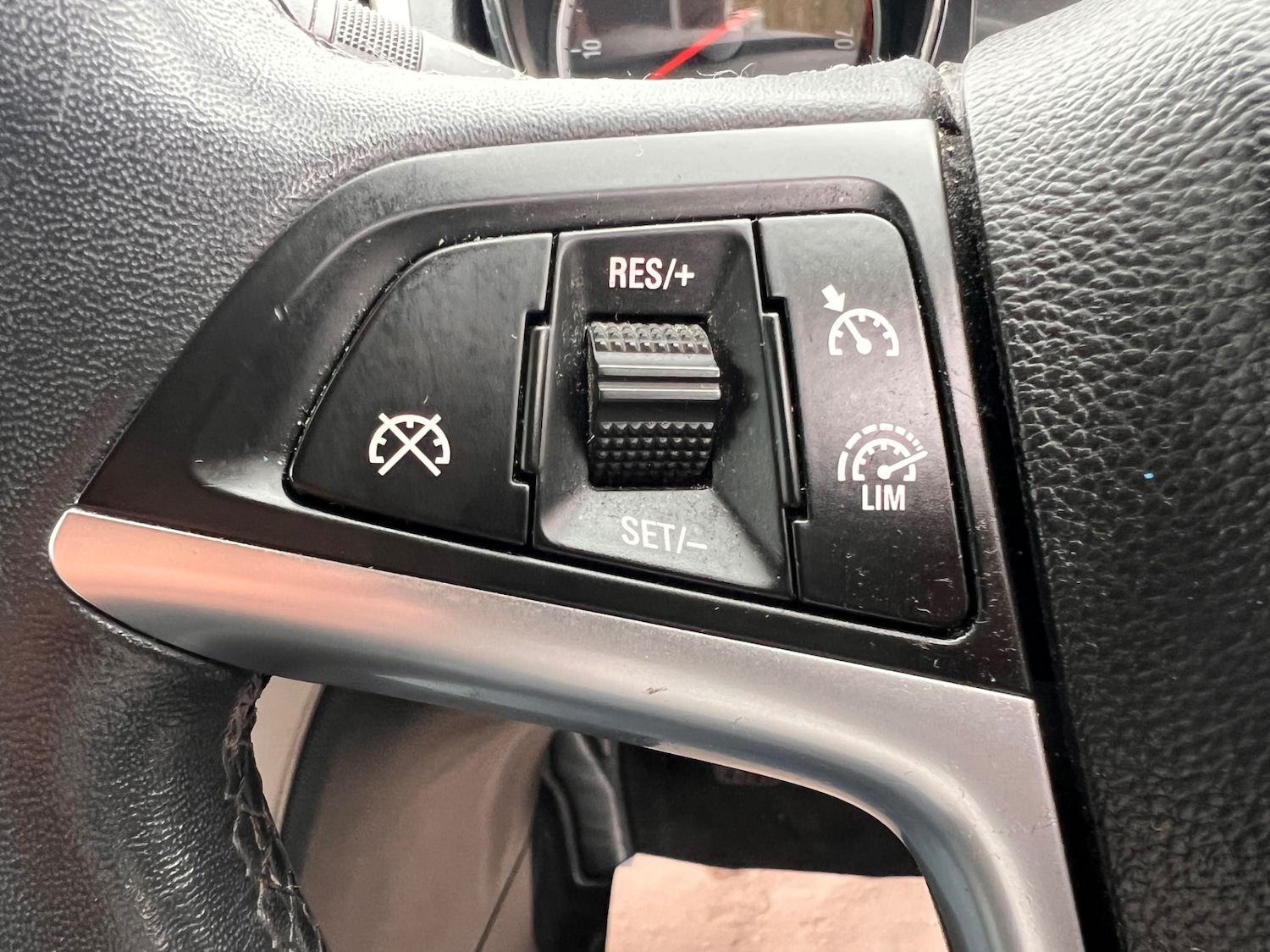 Used Vauxhall Astra 2014 for sale - 77767012: Photo 35