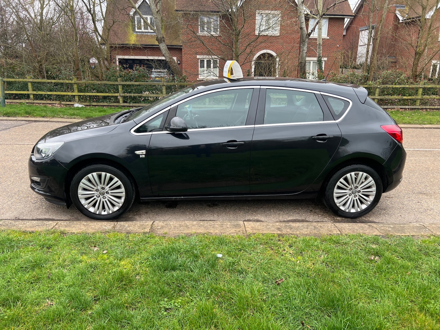 Used Vauxhall Astra 2014 for sale - 77767012: Photo 4