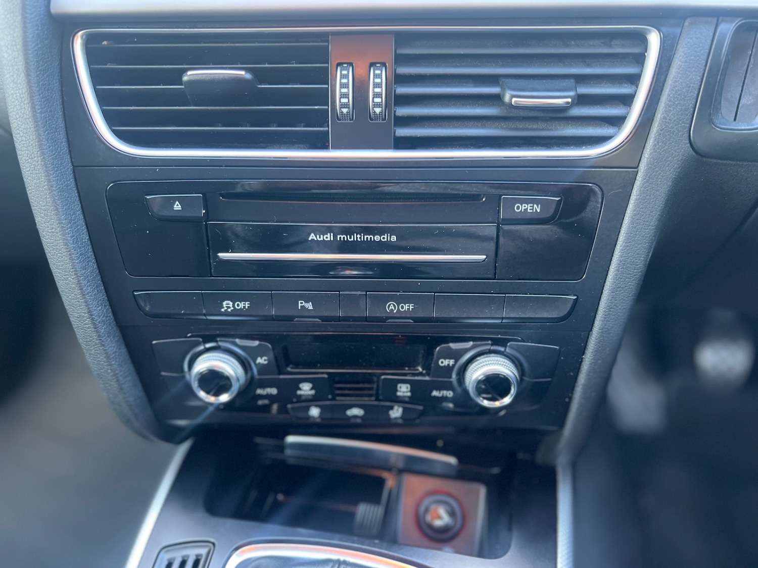 Used Audi A4 2013 for sale - 77483614: Photo 30