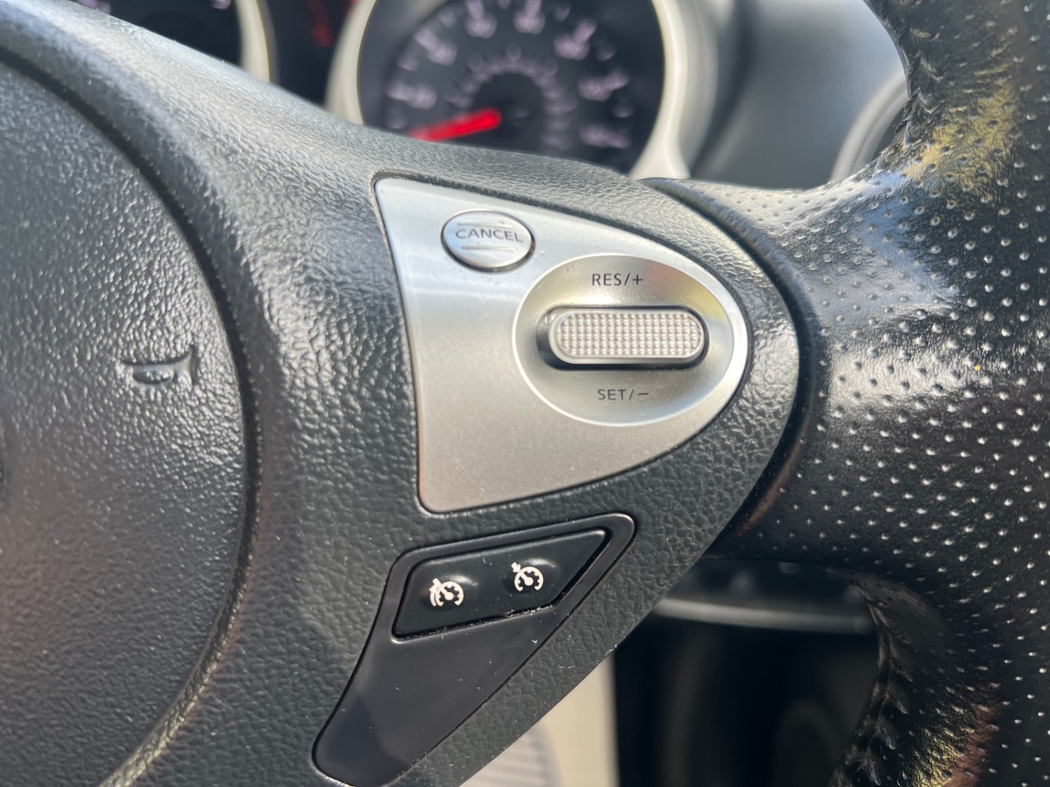 Used Nissan Juke 2016 for sale - 76348664: Photo 35