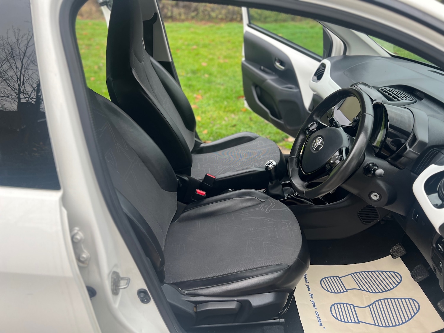 Used Toyota AYGO 2014 for sale - 76575289: Photo 16