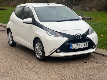 Used Toyota AYGO 2014 for sale - 76575289: Photo