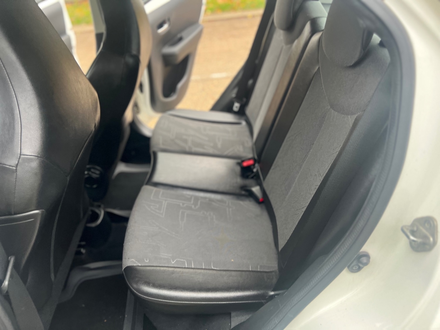 Used Toyota AYGO 2014 for sale - 76575289: Photo 21