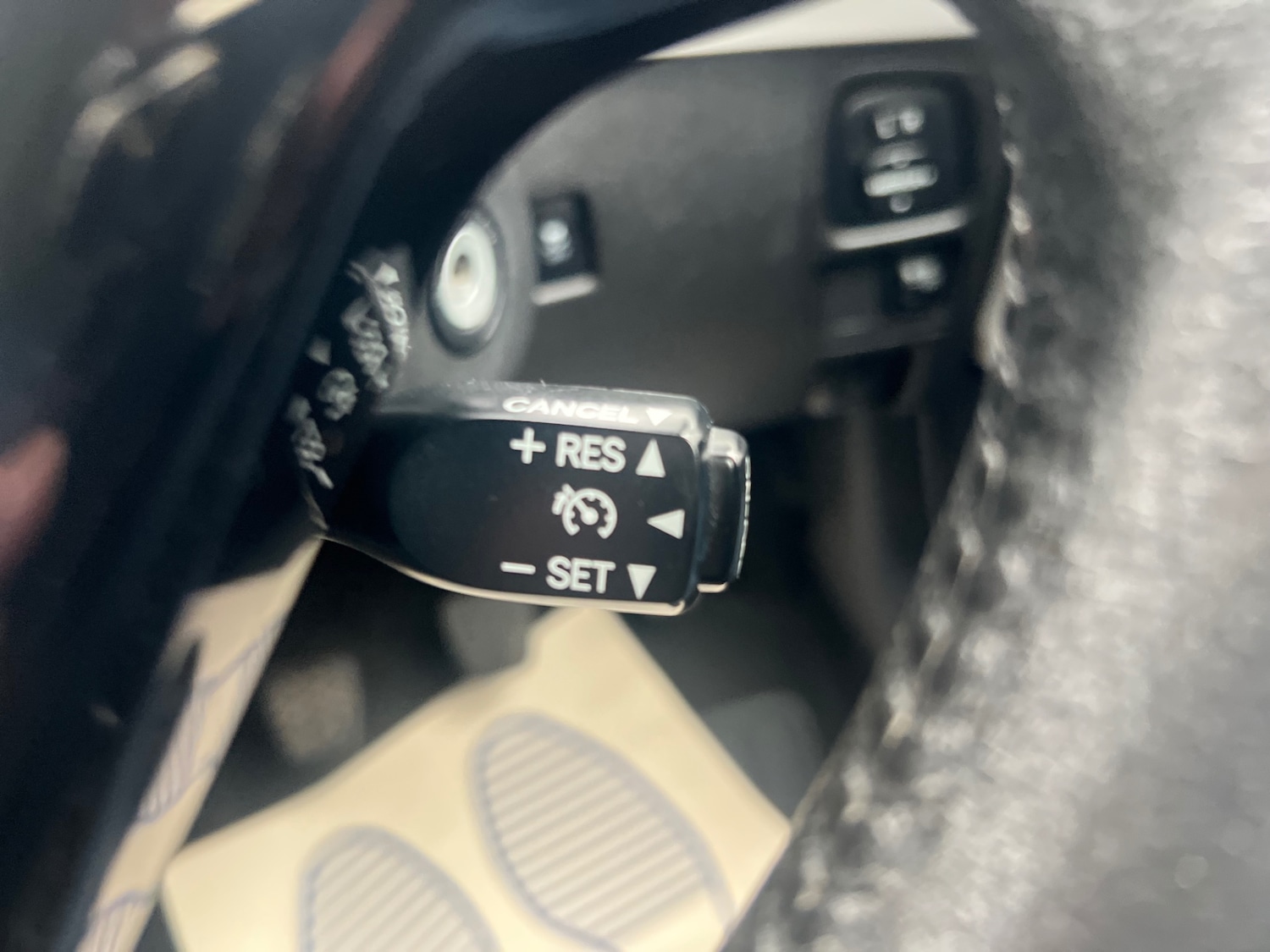 Used Toyota AYGO 2014 for sale - 76575289: Photo 33