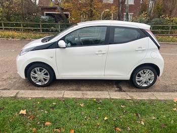 Used Toyota AYGO 2014 for sale - 76575289: Photo