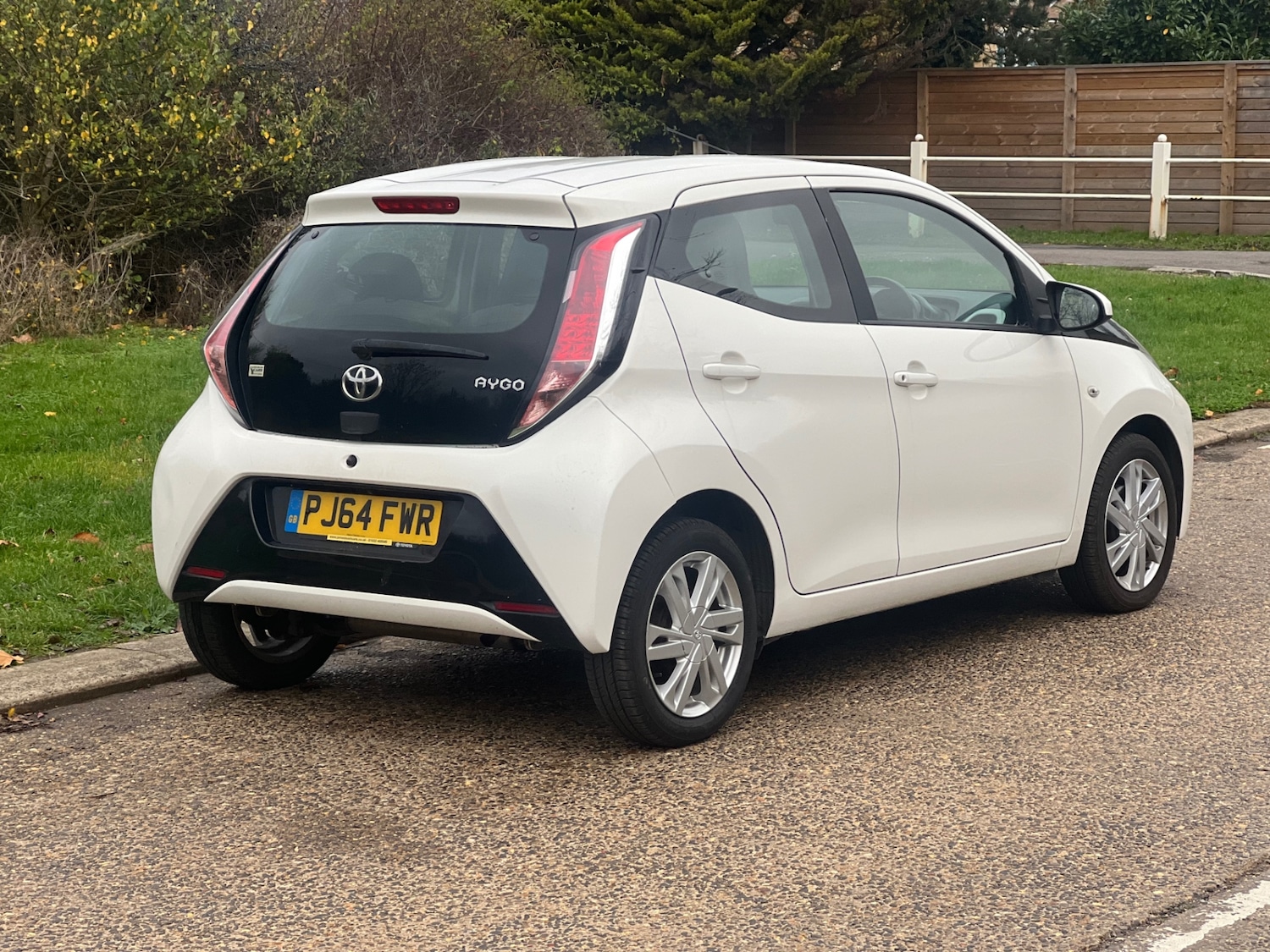Used Toyota AYGO 2014 for sale - 76575289: Photo 7