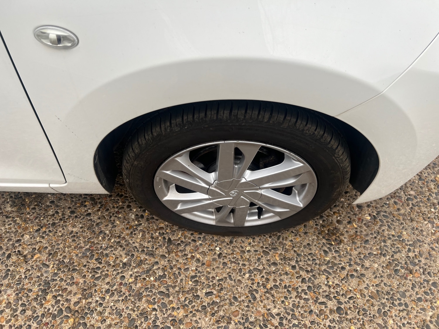 Used Toyota AYGO 2014 for sale - 76575289: Photo 9