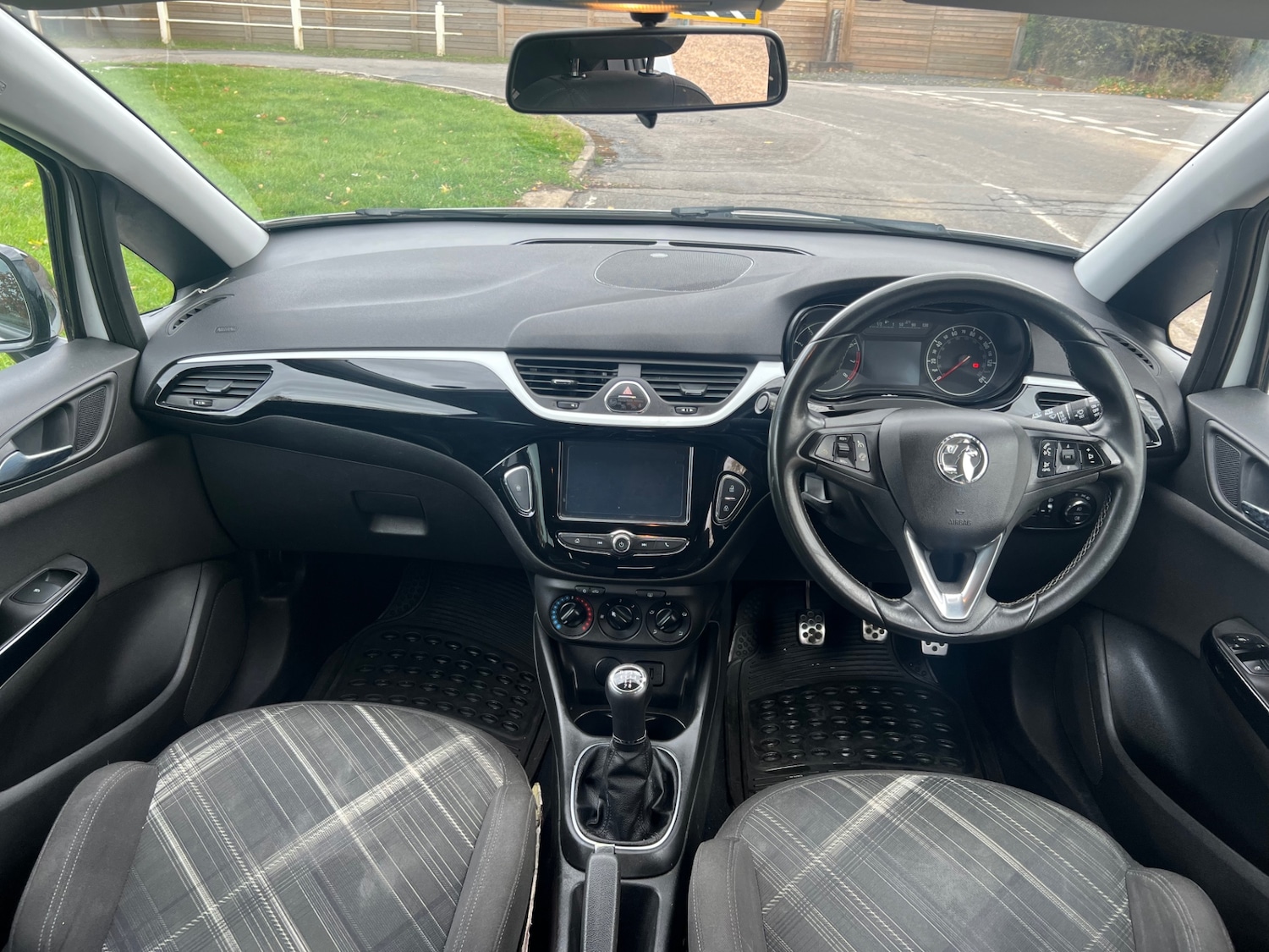 Used Vauxhall Corsa 2016 for sale - 76397256: Photo 30