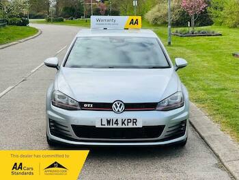 Used Volkswagen Golf 2014 for sale - 79647326: Photo