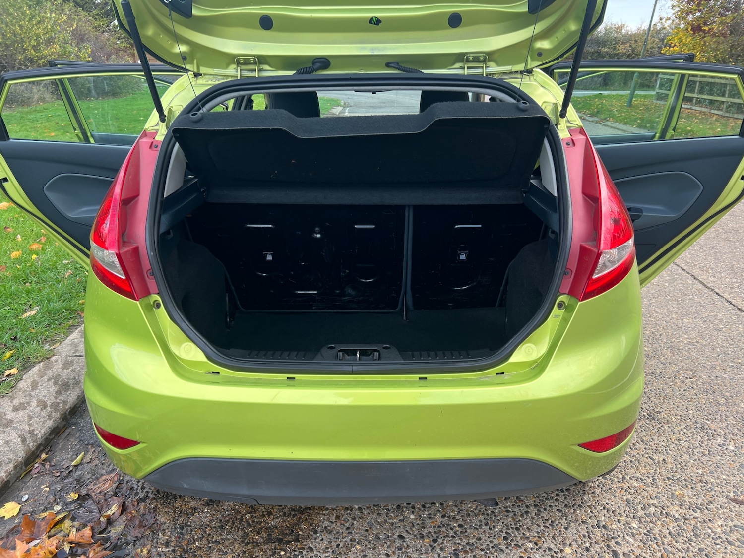 Used Ford Fiesta 2009 for sale - 76501120: Photo 26