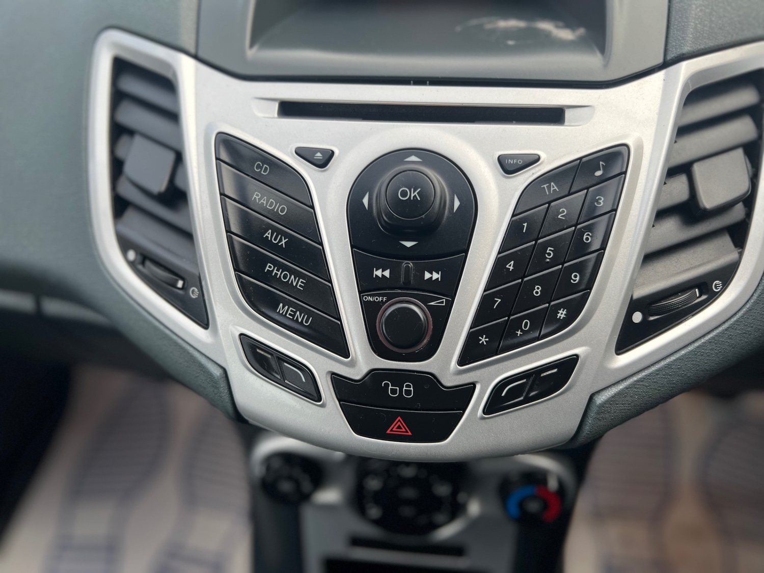 Used Ford Fiesta 2009 for sale - 76501120: Photo 30