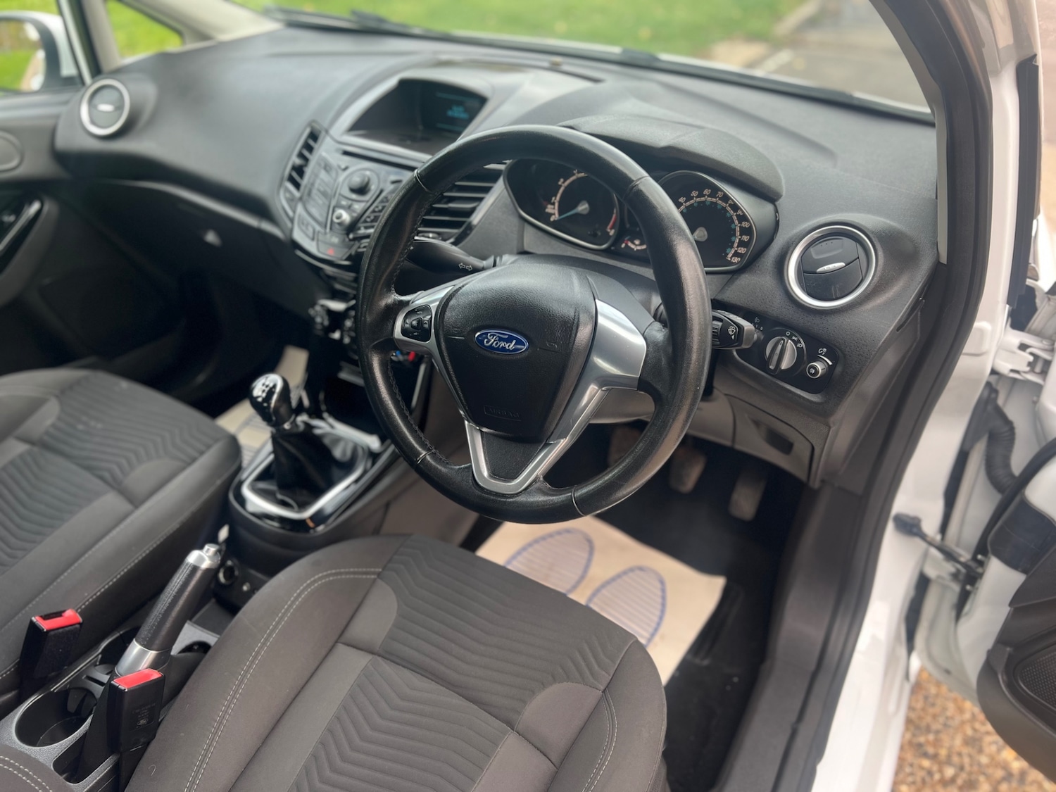 Used Ford Fiesta 2013 for sale - 76397250: Photo 13