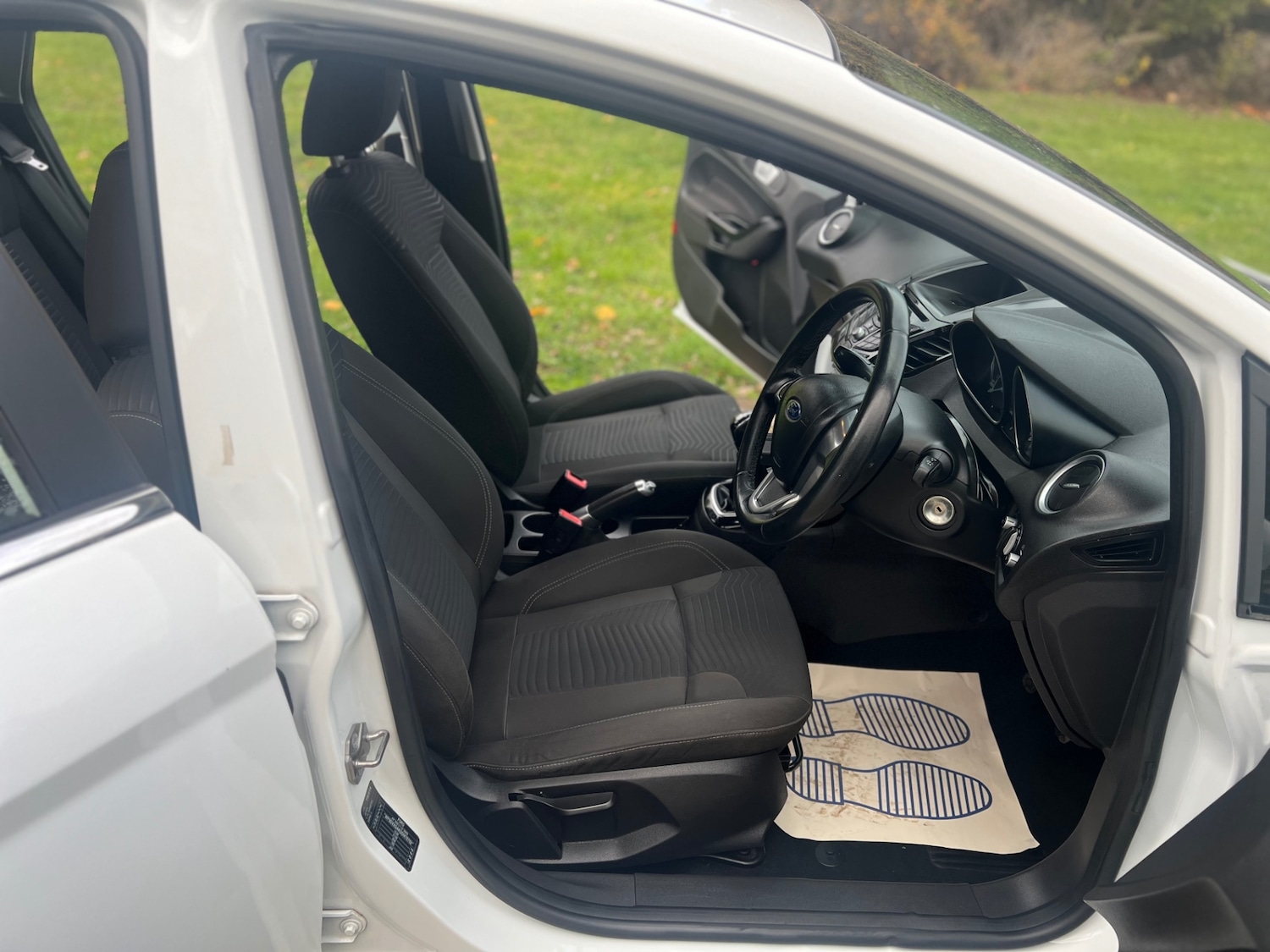 Used Ford Fiesta 2013 for sale - 76397250: Photo 16