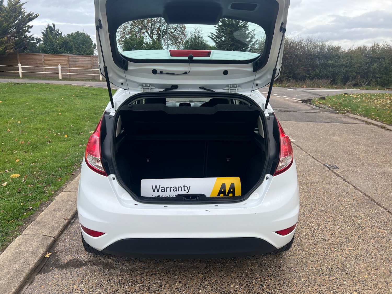 Used Ford Fiesta 2013 for sale - 76397250: Photo 35