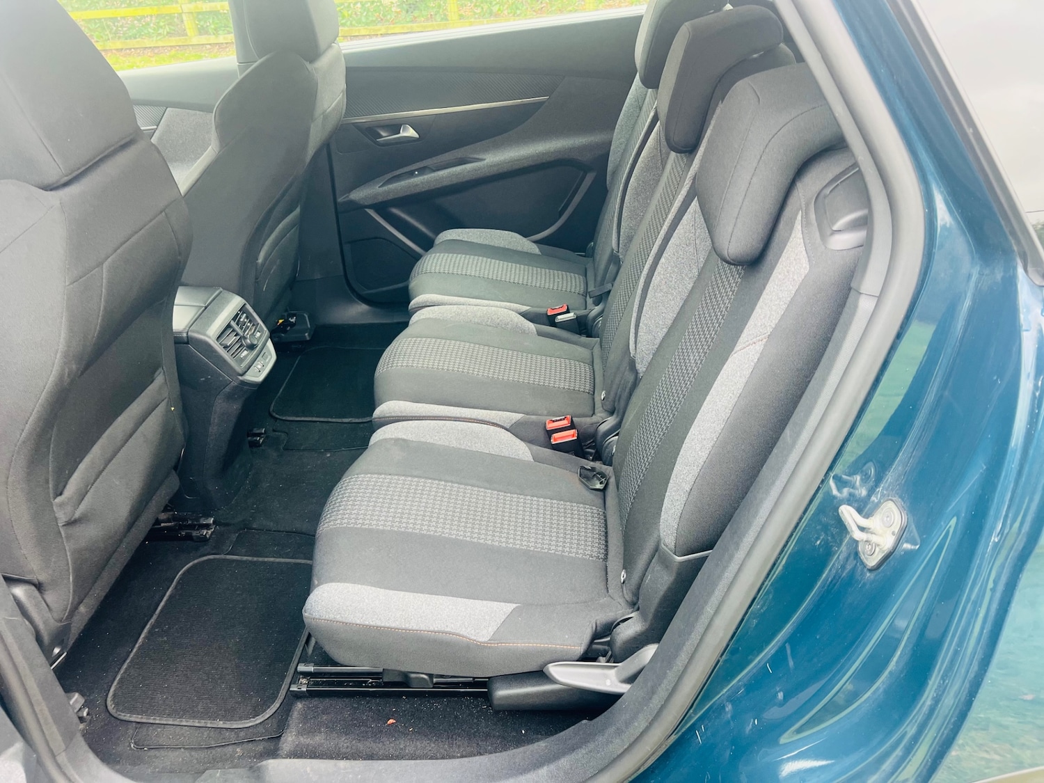 Used Peugeot 5008 2021 for sale - 77483089: Photo 24