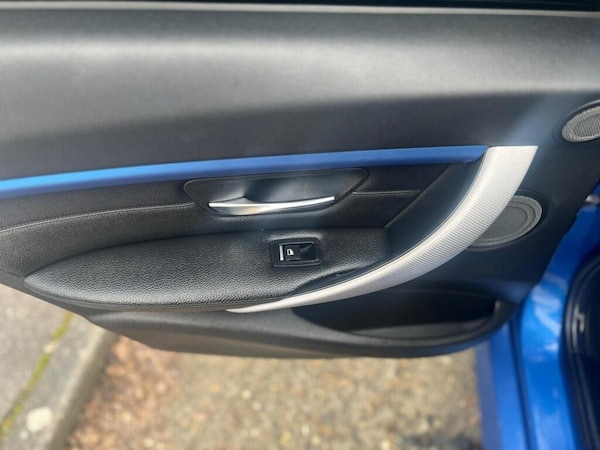 Used BMW 3 Series 2017 for sale - 75526929: Photo 23