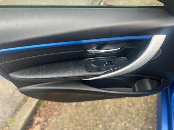 Used BMW 3 Series 2017 for sale - 75526929: Photo 24