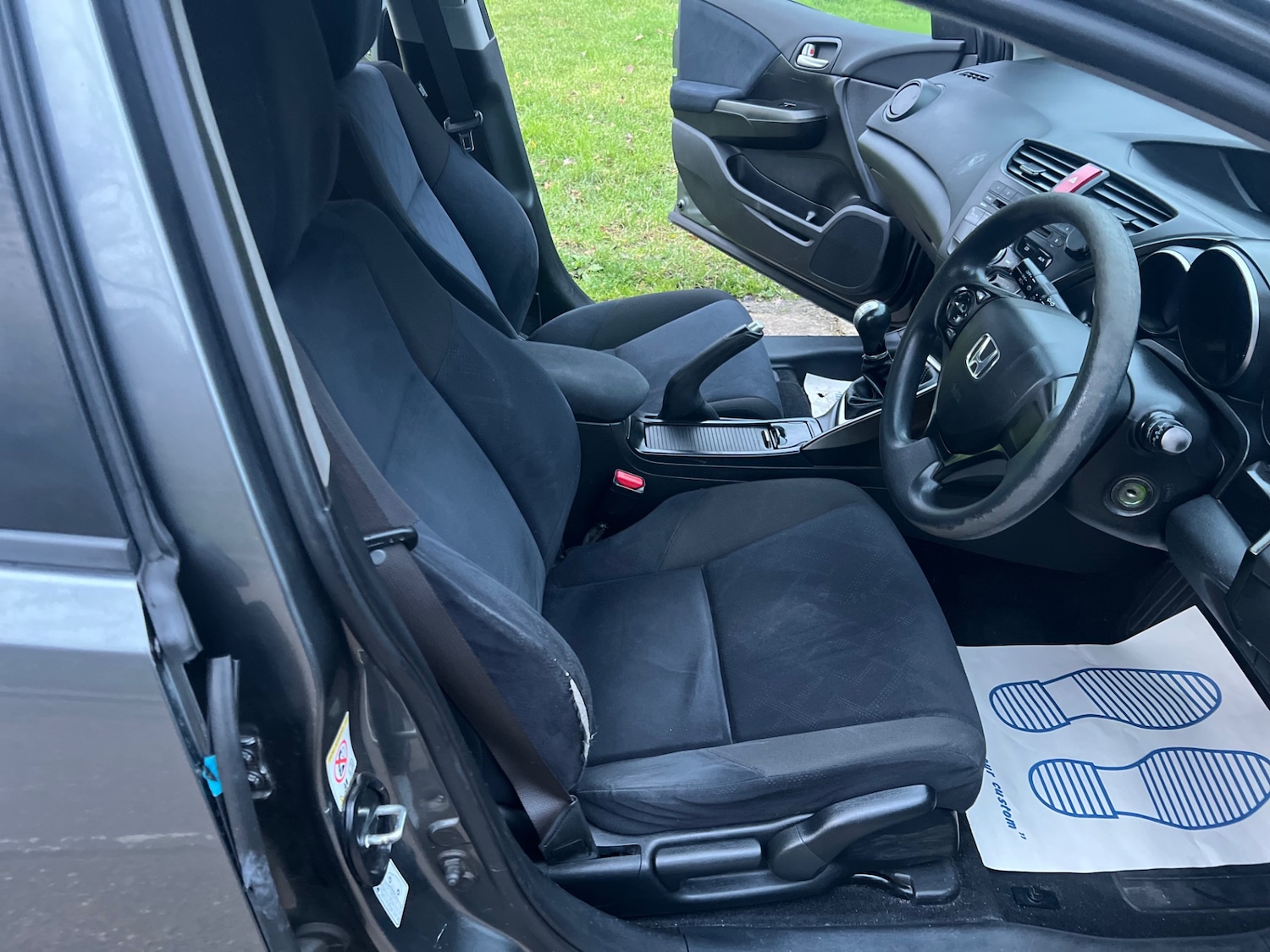 Used Honda Civic 2012 for sale - 76978945: Photo 11