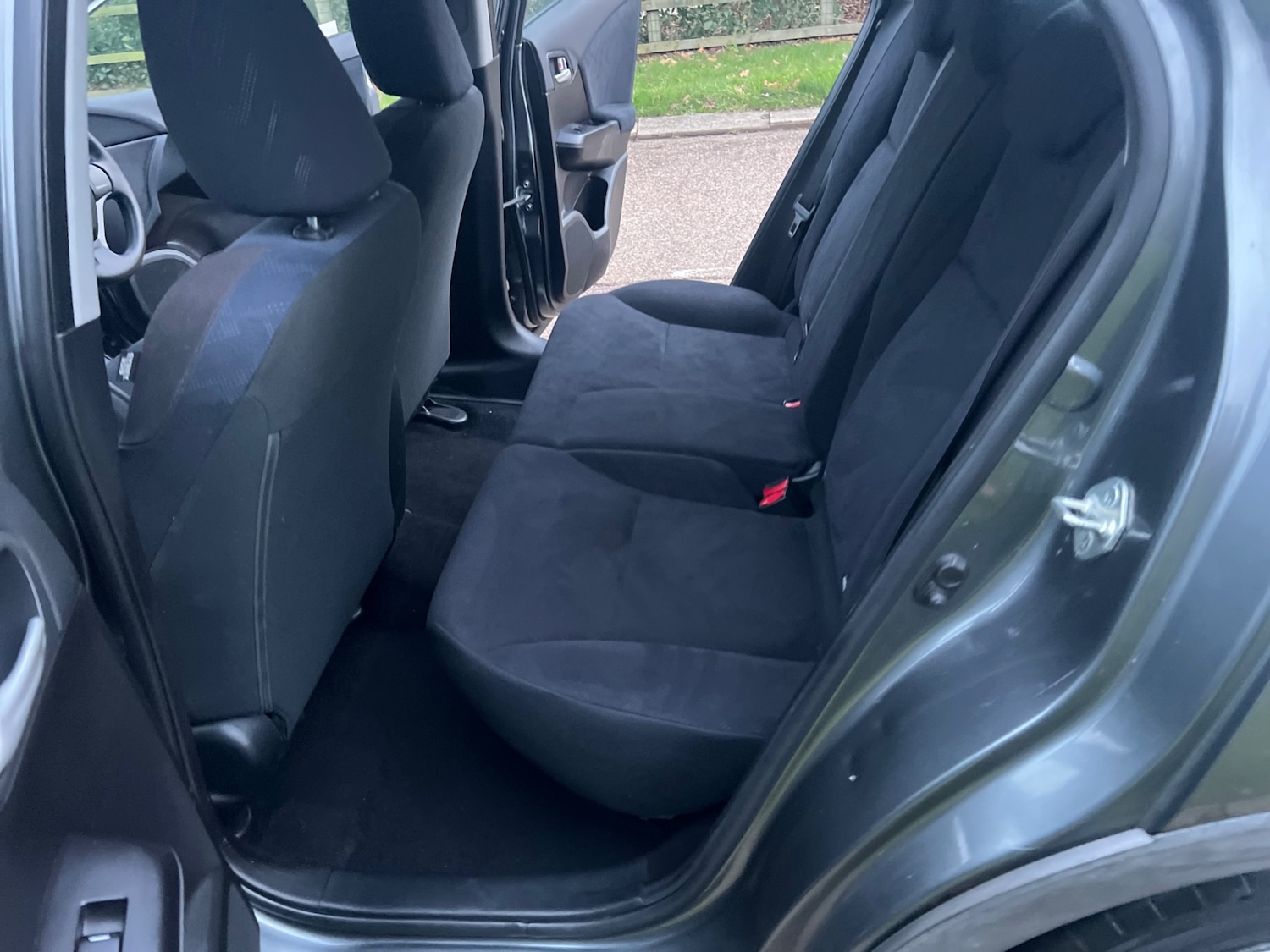 Used Honda Civic 2012 for sale - 76978945: Photo 18