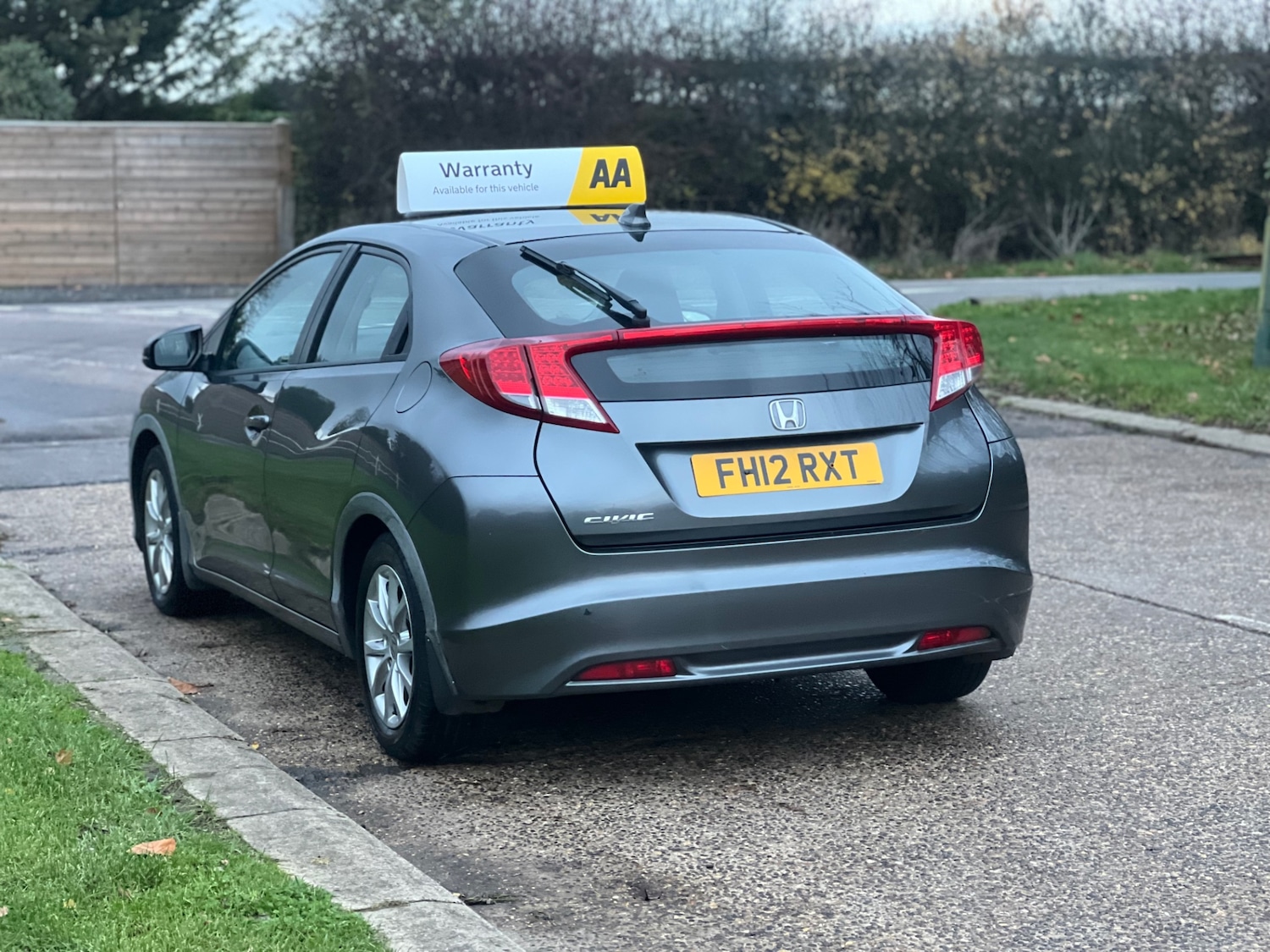 Used Honda Civic 2012 for sale - 76978945: Photo 5