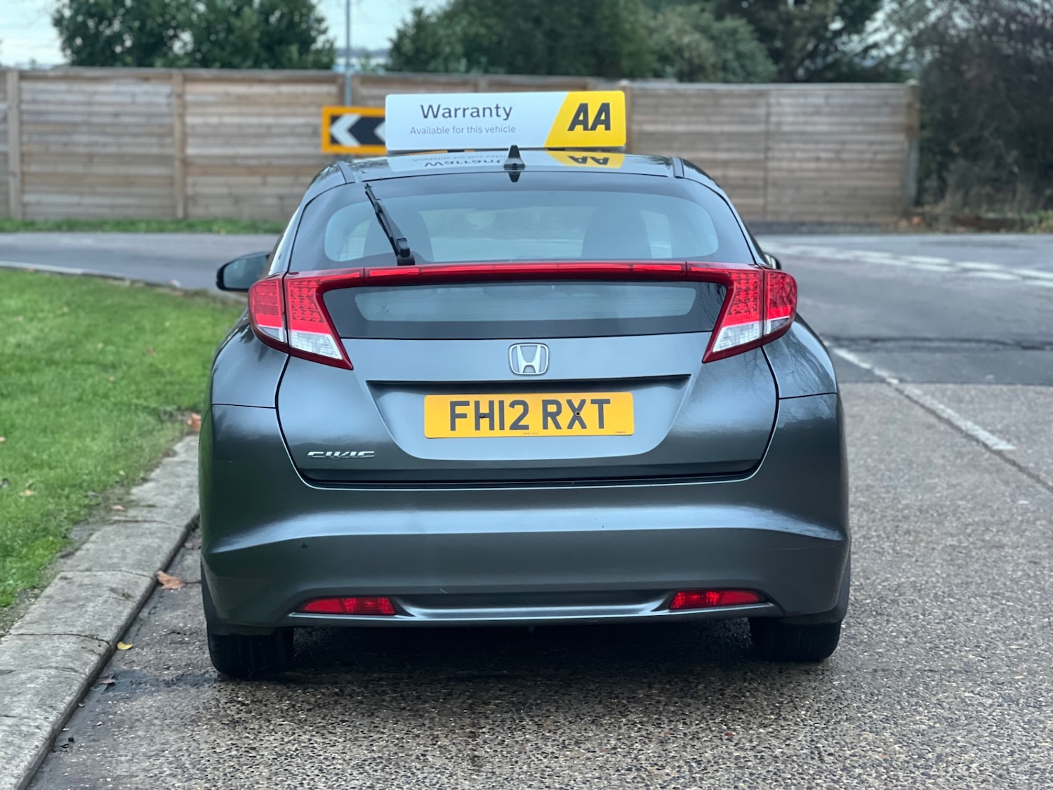 Used Honda Civic 2012 for sale - 76978945: Photo 6