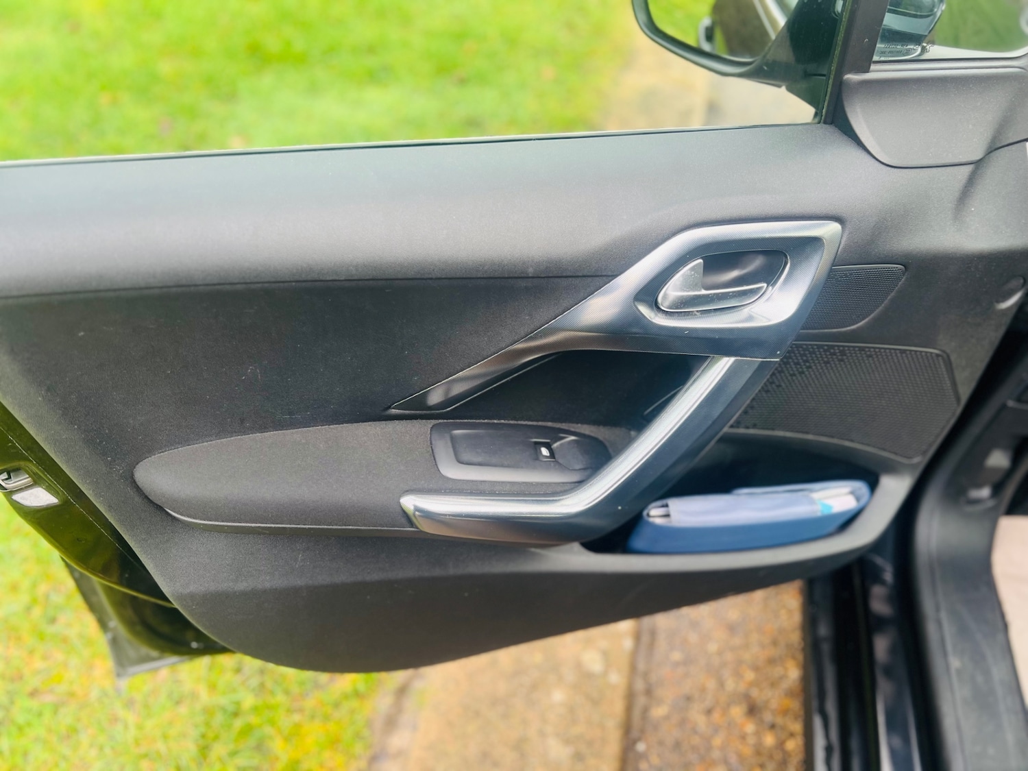 Used Peugeot 2008 2015 for sale - 77483336: Photo 21