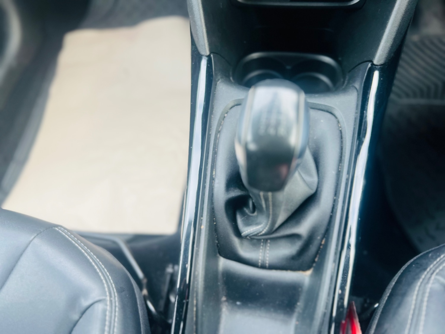 Used Peugeot 2008 2015 for sale - 77483336: Photo 27