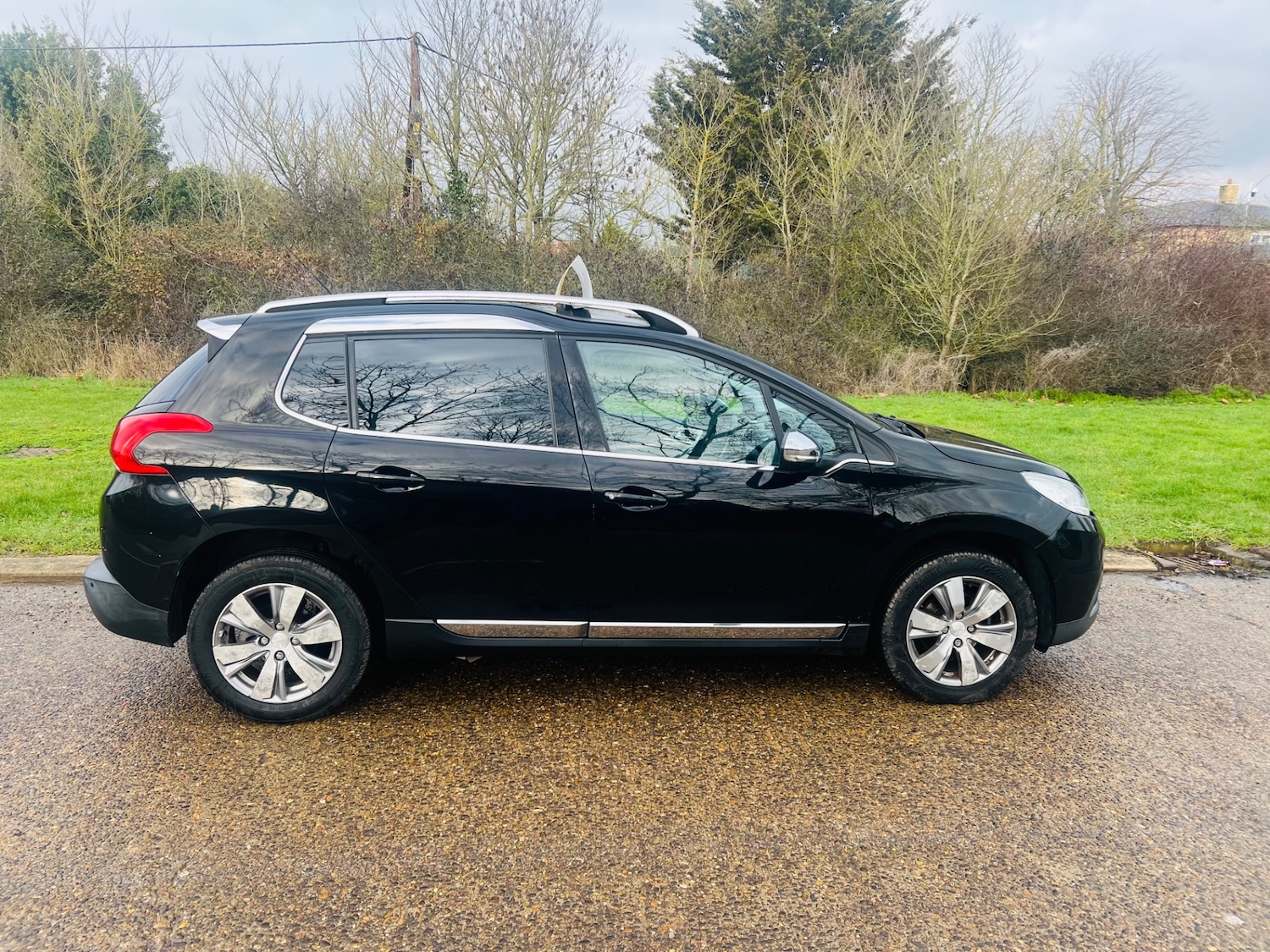 Used Peugeot 2008 2015 for sale - 77483336: Photo 8