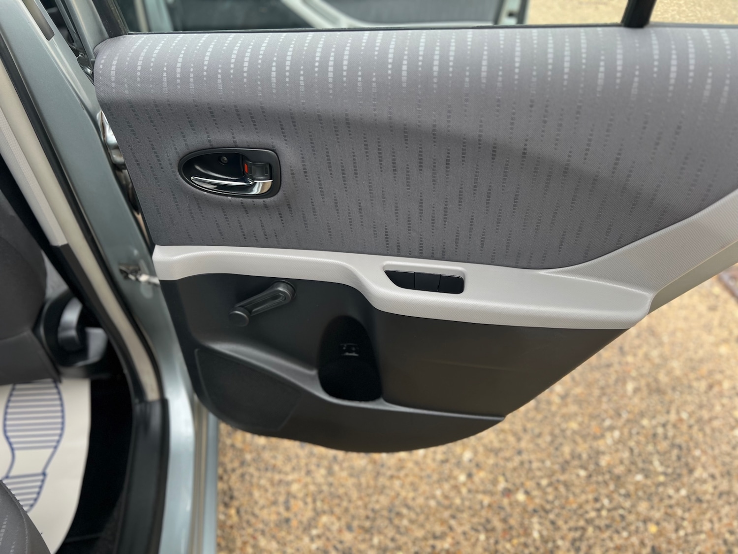 Used Toyota Yaris 2009 for sale - 76397245: Photo 16