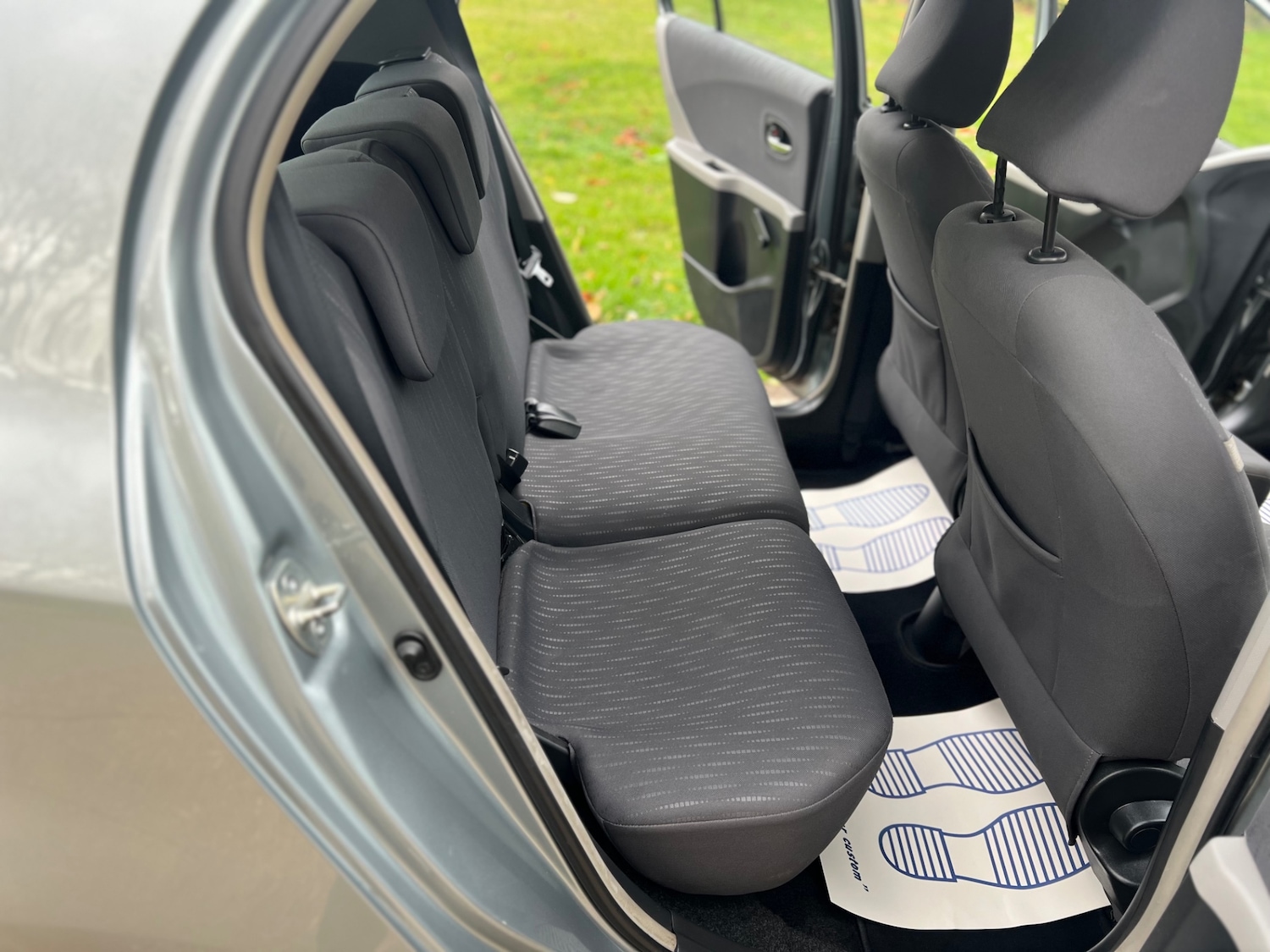 Used Toyota Yaris 2009 for sale - 76397245: Photo 17