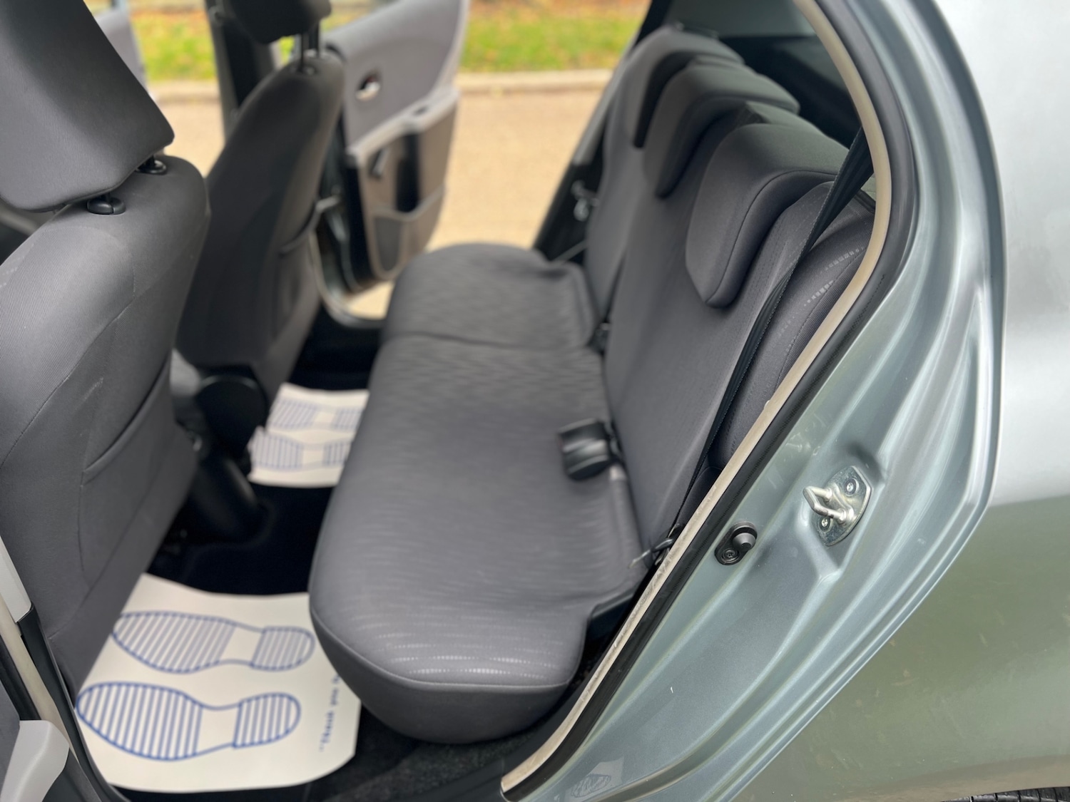 Used Toyota Yaris 2009 for sale - 76397245: Photo 20