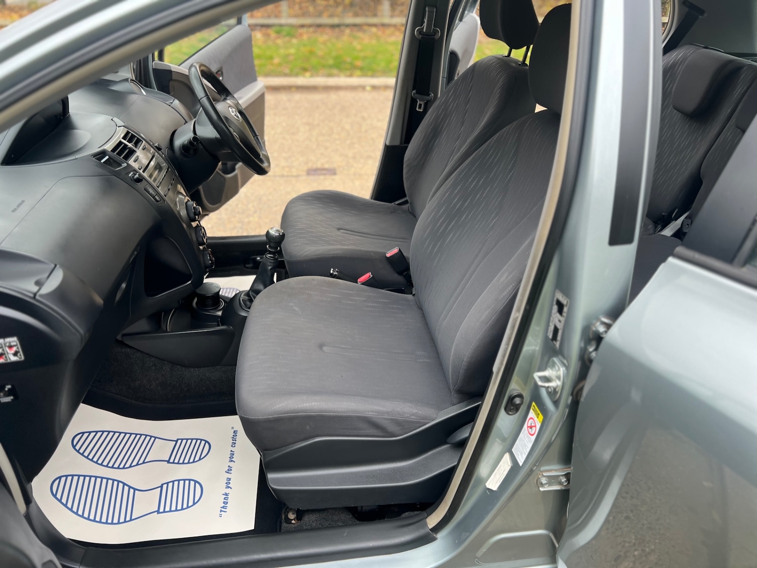 Used Toyota Yaris 2009 for sale - 76397245: Photo 22