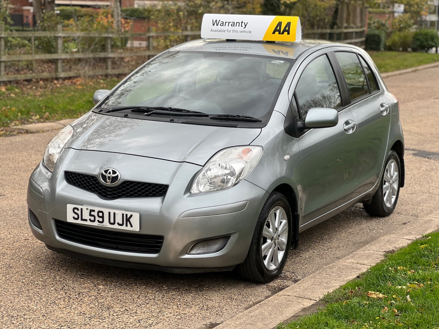 Used Toyota Yaris 2009 for sale - 76397245: Photo 3