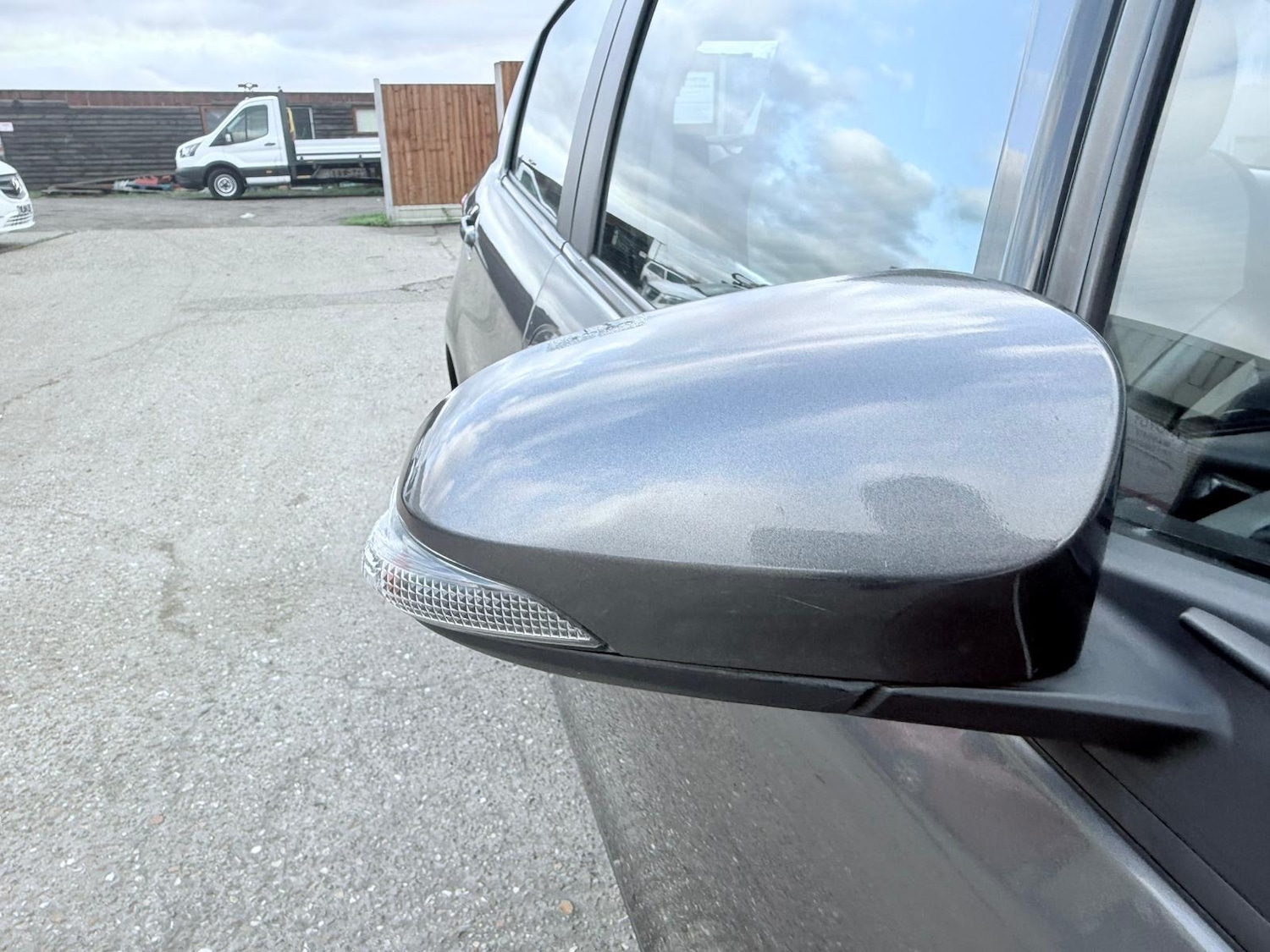 Used Toyota Yaris 2019 for sale - 77342929: Photo 15