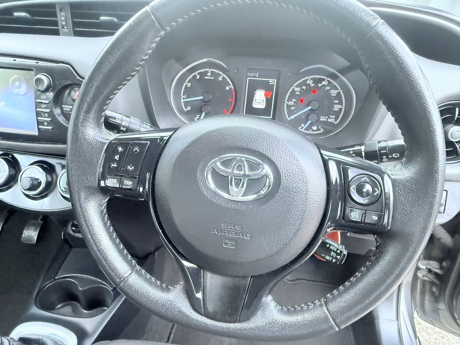 Used Toyota Yaris 2019 for sale - 77342929: Photo 19