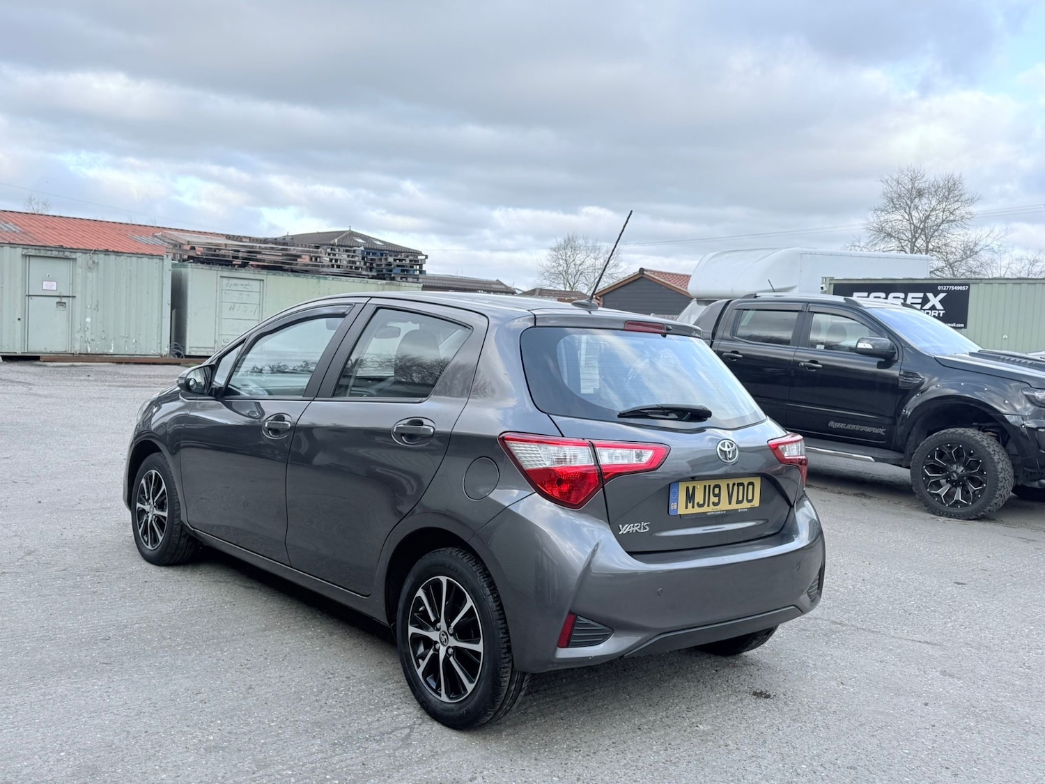Used Toyota Yaris 2019 for sale - 77342929: Photo 3