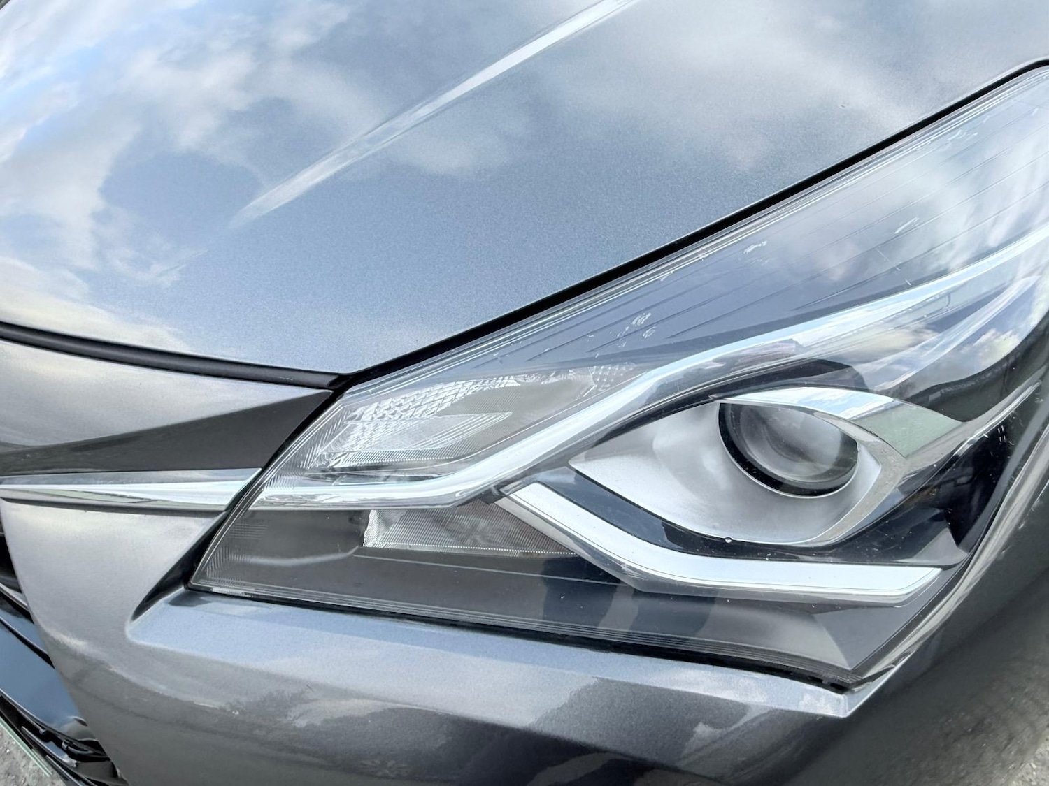 Used Toyota Yaris 2019 for sale - 77342929: Photo 32