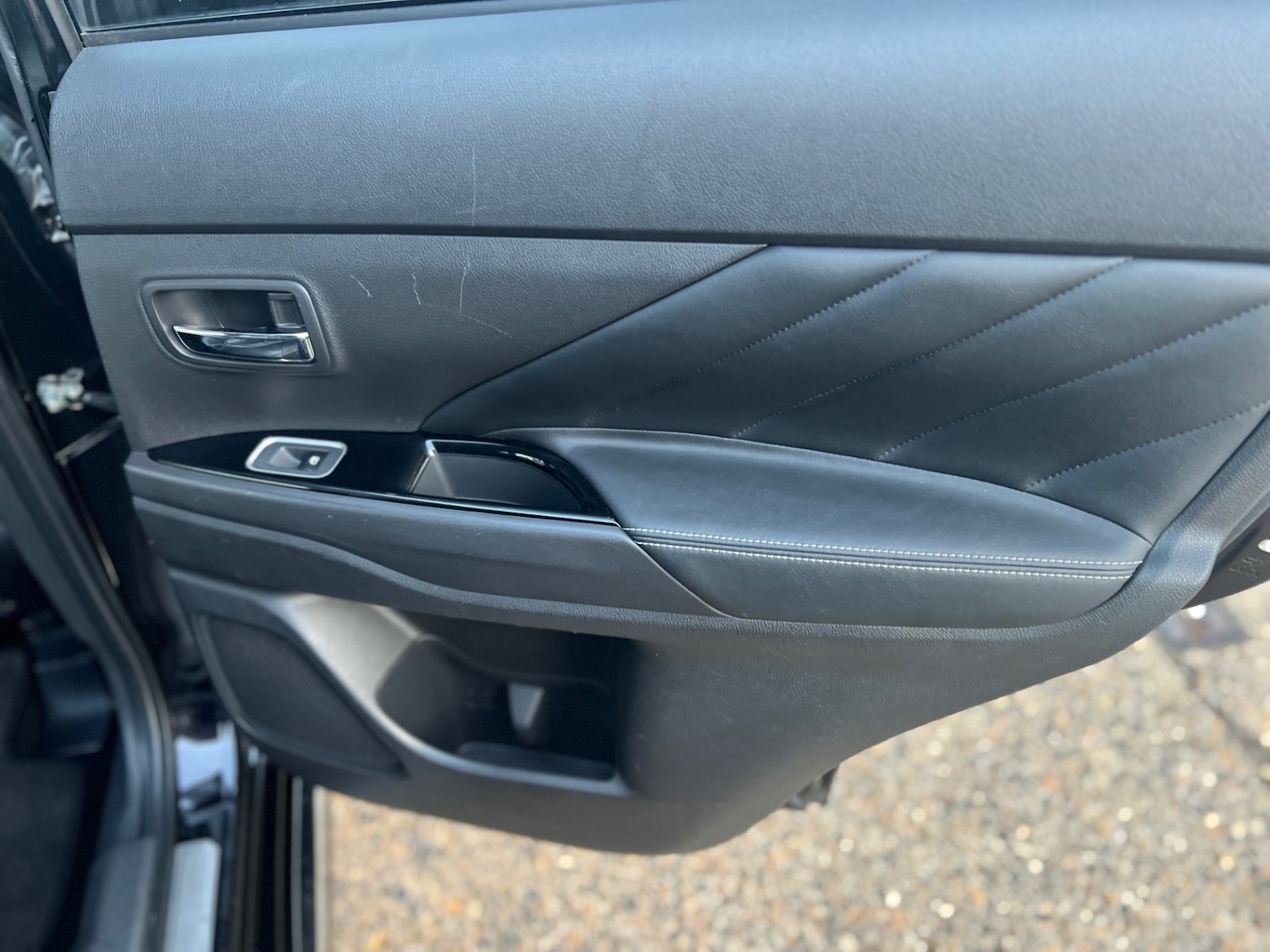 Used Mitsubishi Outlander 2016 for sale - 76978921: Photo 16