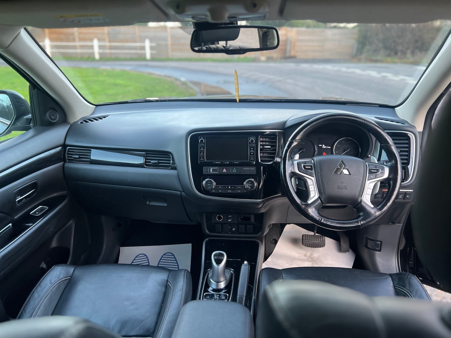 Used Mitsubishi Outlander 2016 for sale - 76978921: Photo 24