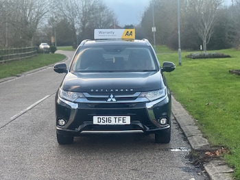 Used Mitsubishi Outlander 2016 for sale - 76978921: Photo