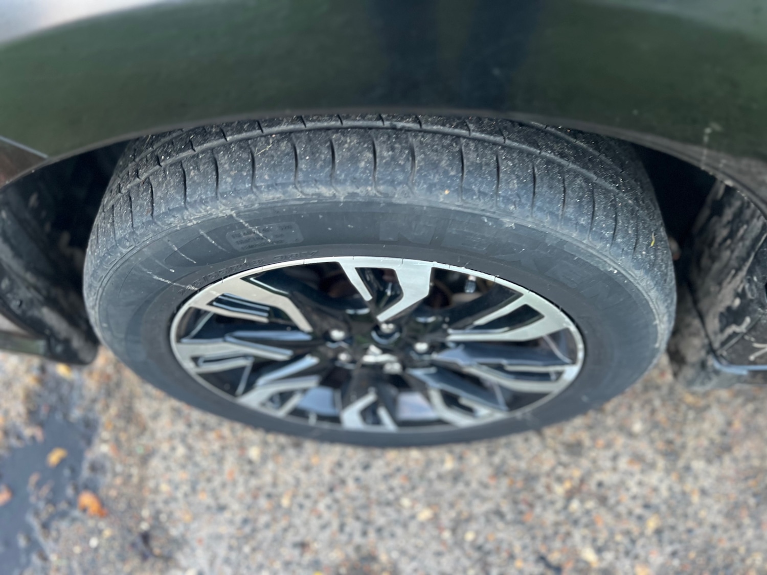 Used Mitsubishi Outlander 2016 for sale - 76978921: Photo 43