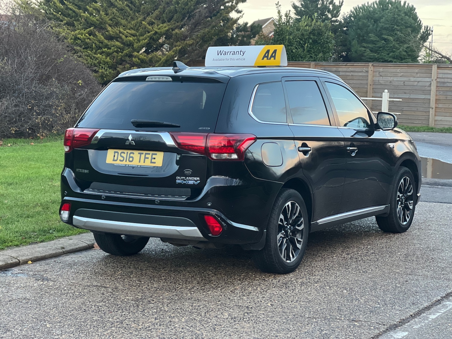 Used Mitsubishi Outlander 2016 for sale - 76978921: Photo 8