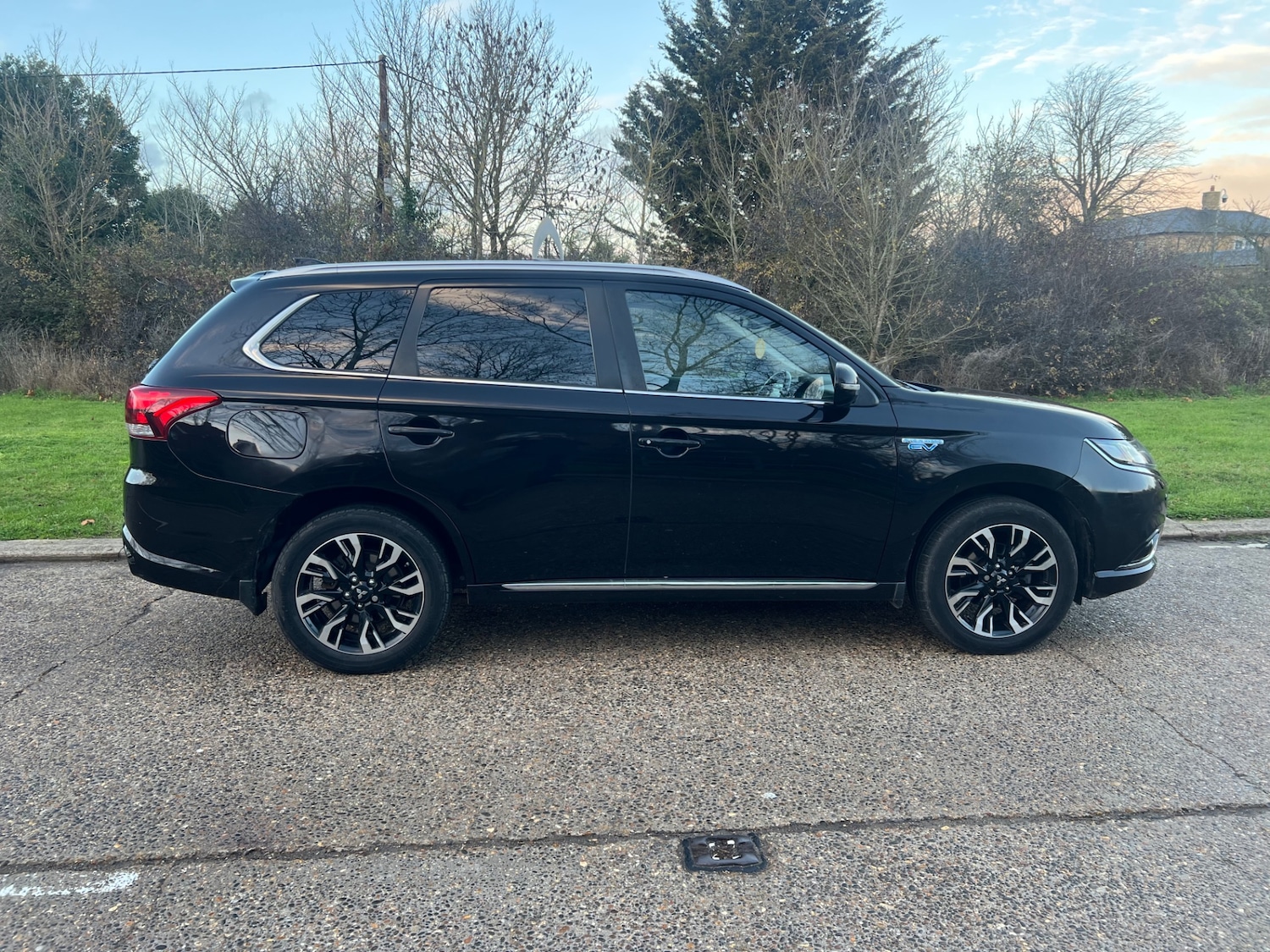 Used Mitsubishi Outlander 2016 for sale - 76978921: Photo 9