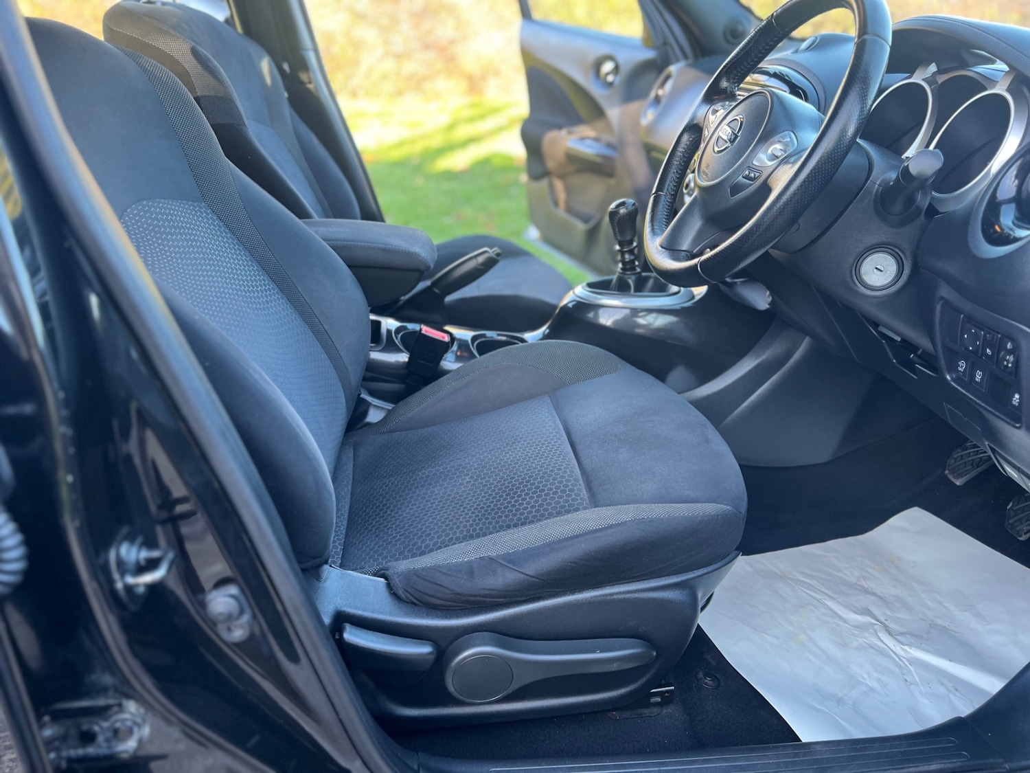 Used Nissan Juke 2015 for sale - 76752376: Photo 16