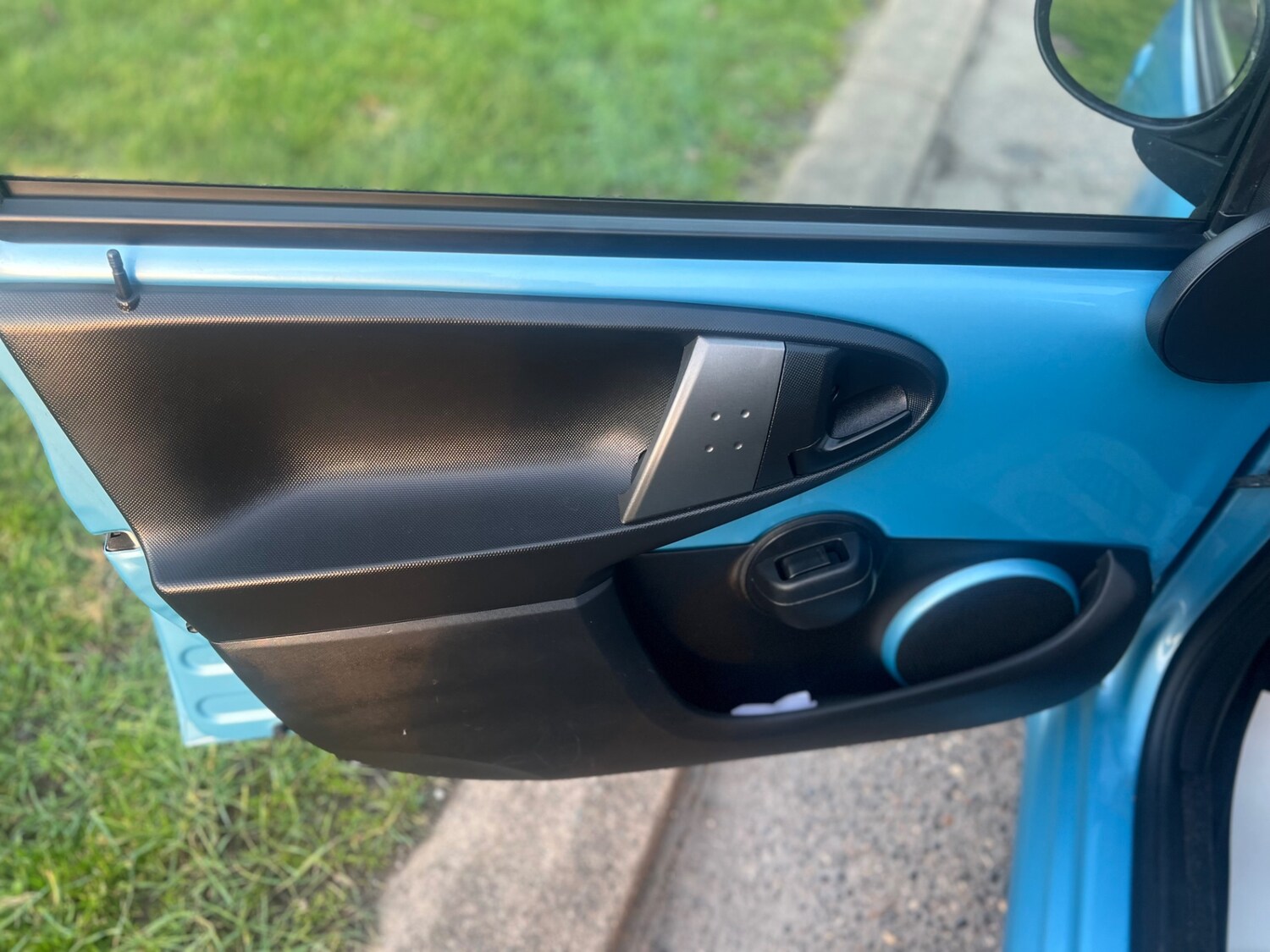 Used Toyota AYGO 2014 for sale - 78032091: Photo 25