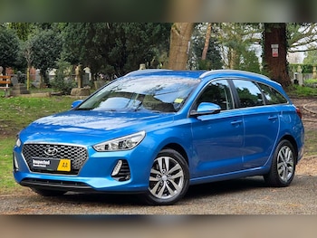 Used Hyundai i30 2017 for sale - 77617072: Photo