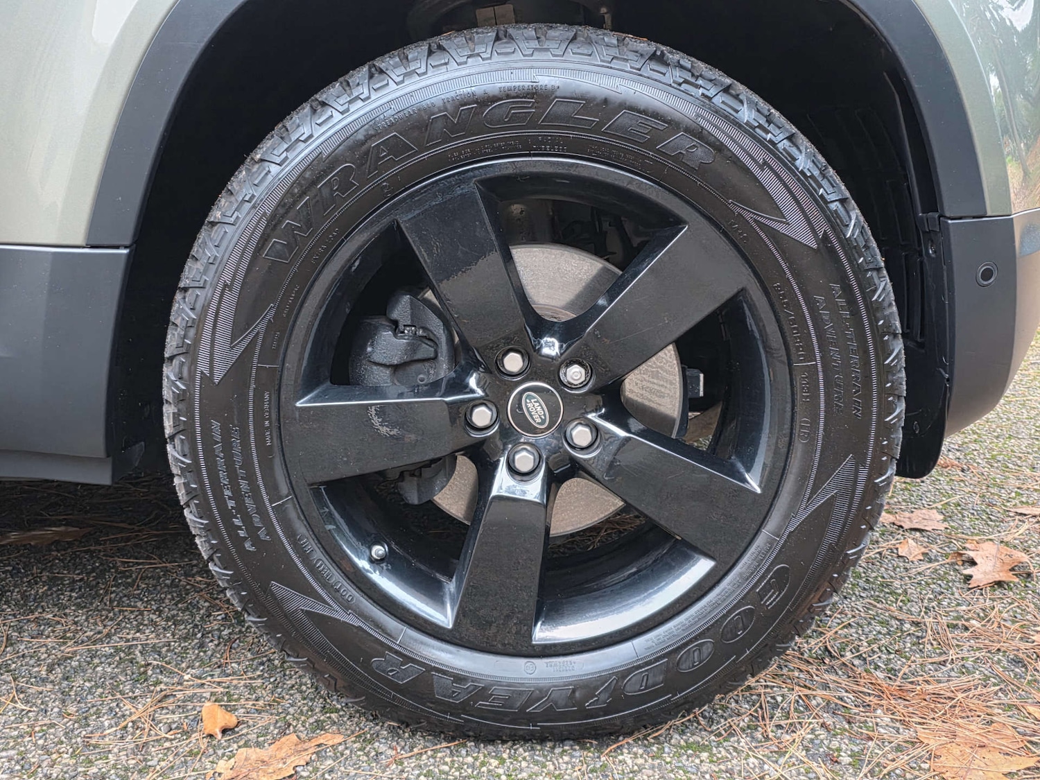 Used Land Rover Defender 2020 for sale - 76681897: Photo 18