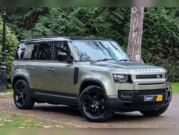 Land Rover - Defender