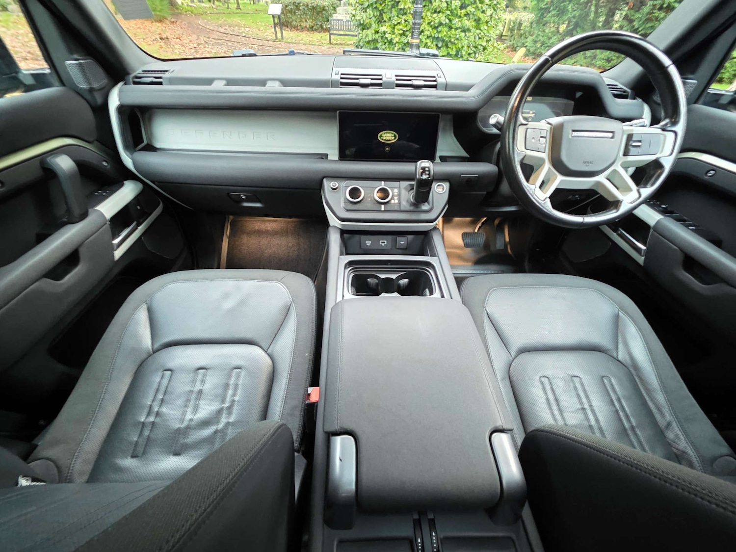 Used Land Rover Defender 2020 for sale - 76681897: Photo 34